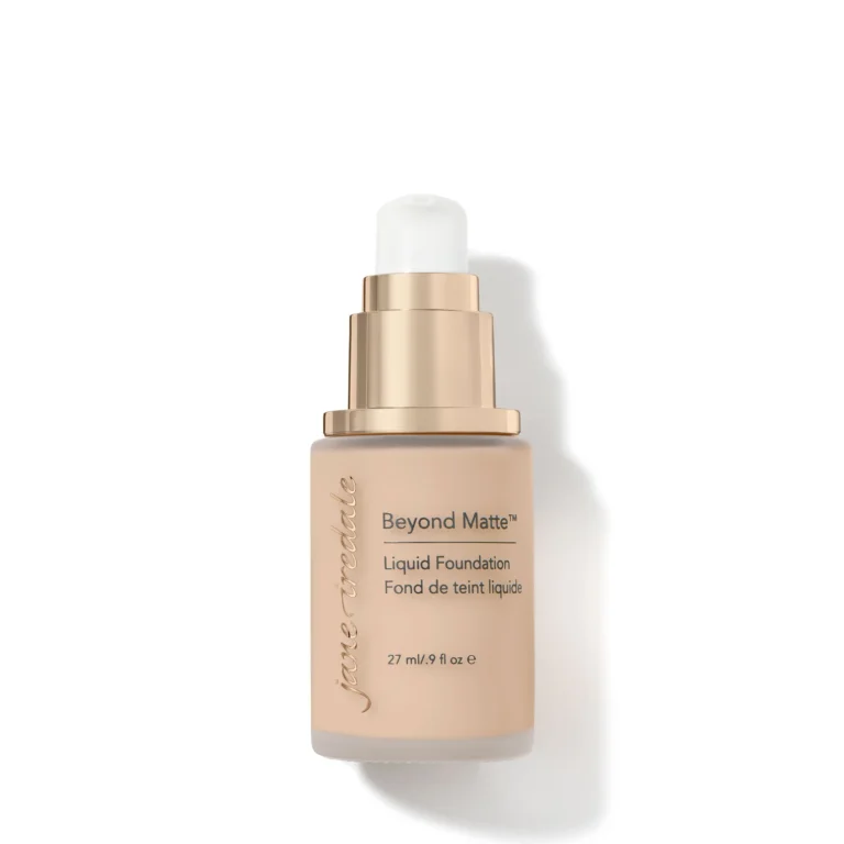 BeyondMatte liquid foundation M4