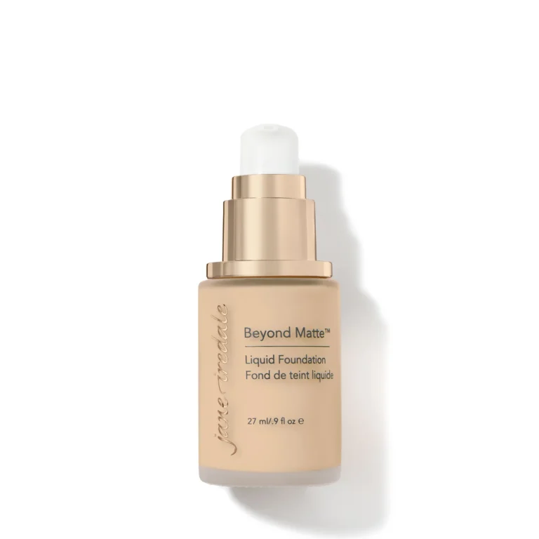 BeyondMatte liquid foundation M6