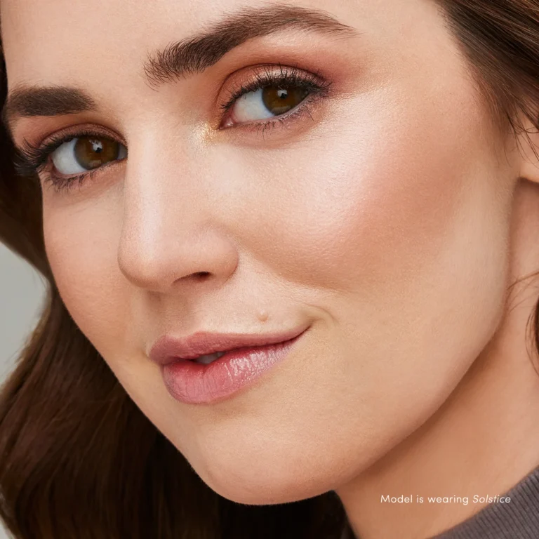 jane iredale Glow Time stick Highlighter Solstice model